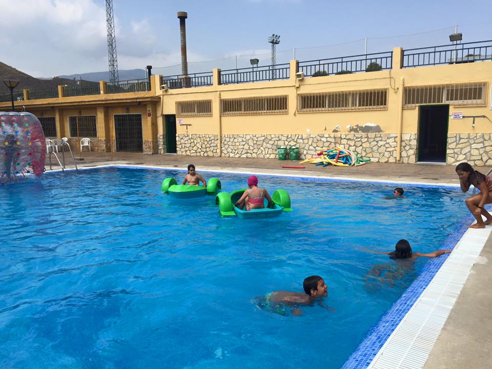 castillo hinchable acuatico BARCAS ACUÁTICAS